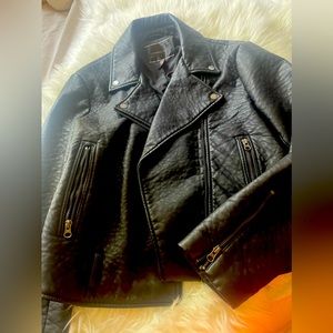 Leather jacket for women